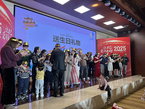 歐能機(jī)械2024年度年會(huì)盛況，2025讓自己變得更好