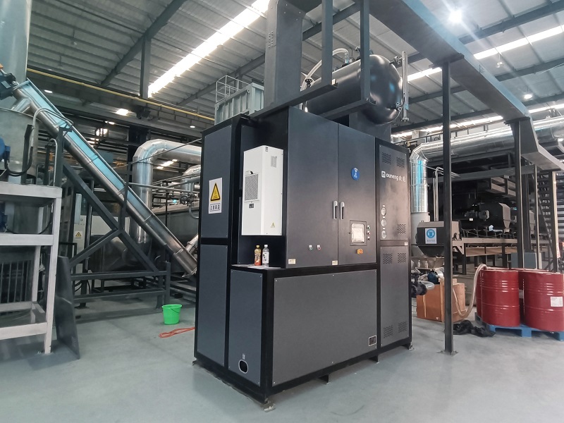 電加熱導(dǎo)熱油爐如何安全使用？