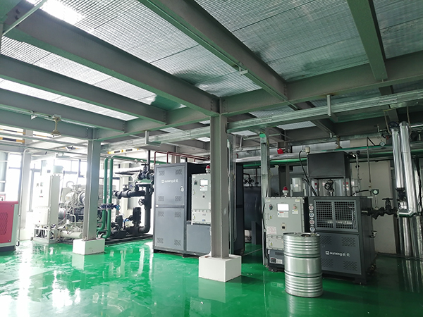 導(dǎo)熱油電加熱設(shè)備，精準(zhǔn)控溫省成本