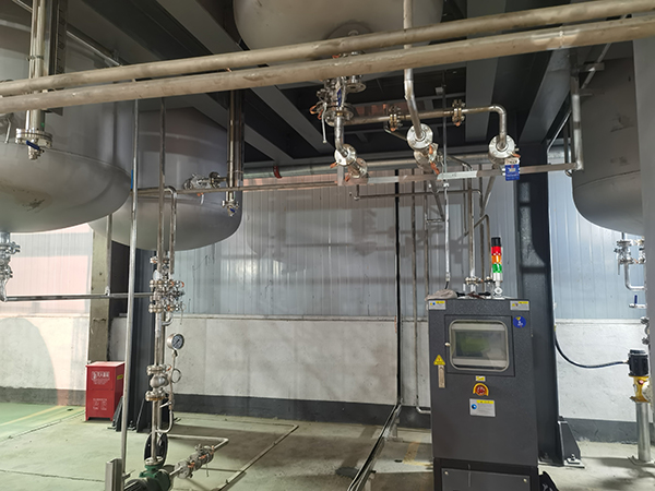 化工原料不銹鋼反應(yīng)釜控溫模溫機