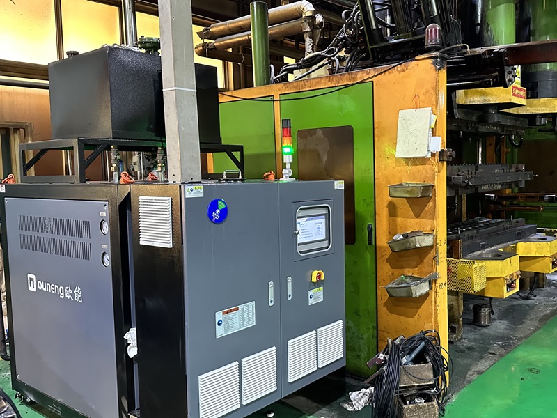 電加熱導(dǎo)熱油爐能給干燥機加熱嗎？